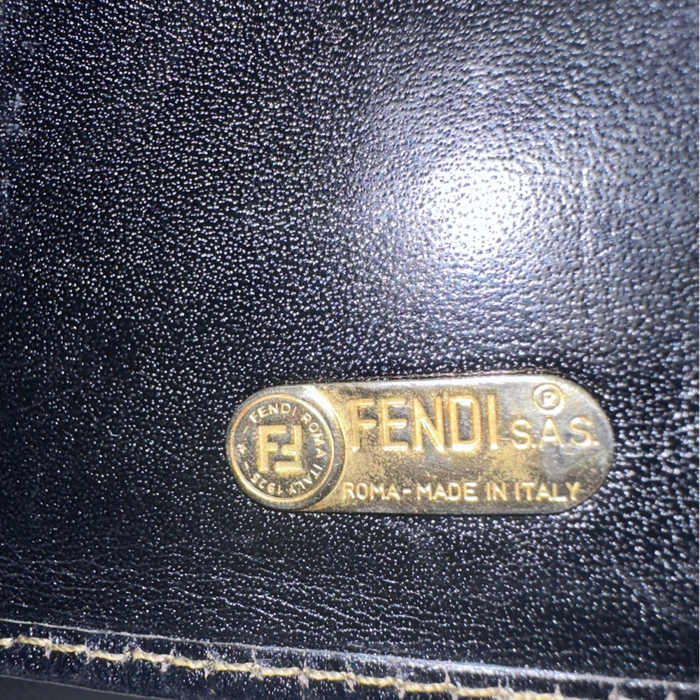 FENDI Zucca Wallet | Made in Italy | Authentic Vintage | Great condition! - Picture 11 of 13